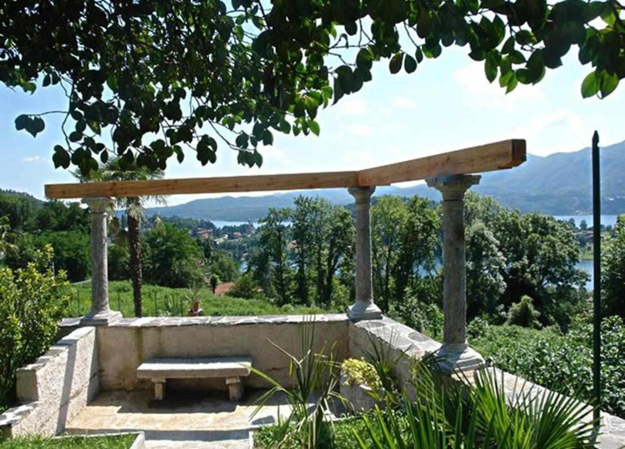 Domus Cusiana Complesso Vista Lago E Piscina Miasino Екстер'єр фото